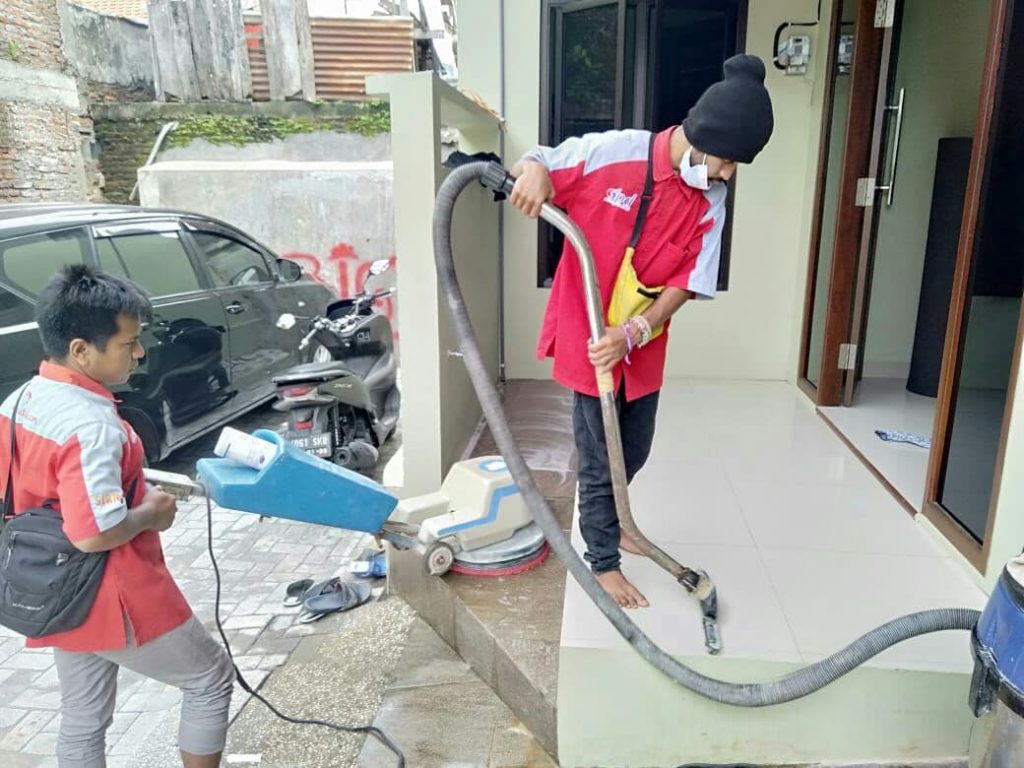 Poles Lantai Cleaning Service